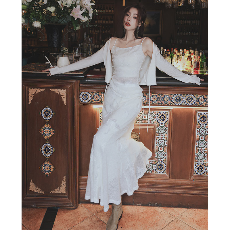 彼得潘大叔《白夜粉蝶》重工立体刺绣蝴蝶三件套