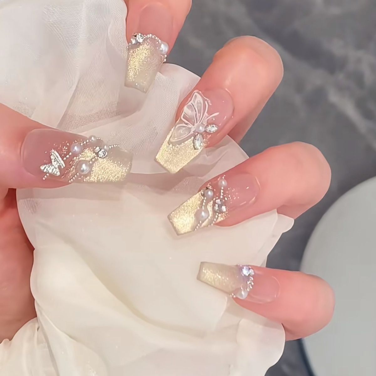 纯手工美甲穿戴甲金光秋