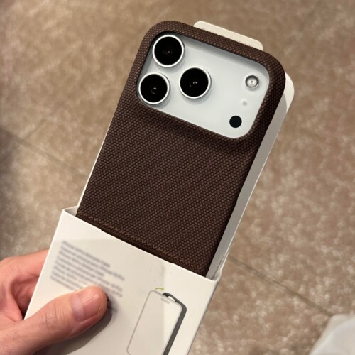 复古巧克力棕色拼接素皮编织纹磁吸Air适用iPhone16苹果17pro手机壳max皮革纹15/14小众简约13/12半包硬壳男