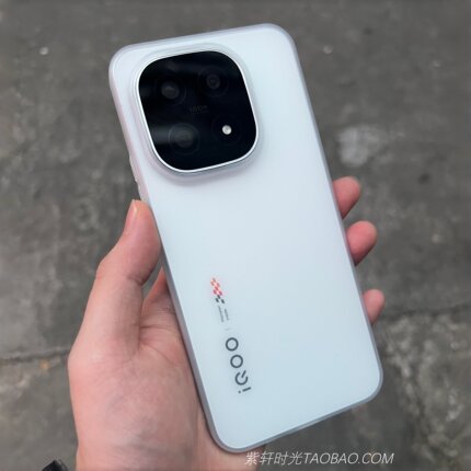 超薄PP壳肤感磨砂透白色不会黄适用vivoiQOO15/16手机壳iQOO13裸机感X300pro半透明X200ultra防指纹Z10Turbo+