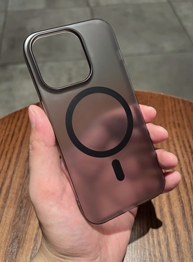 冰雾磨砂大孔镜头MagSafe磁吸充电适用15小米14/17pro手机壳13pro超薄红米K80散热K70半透明K60高档硬石墨灰
