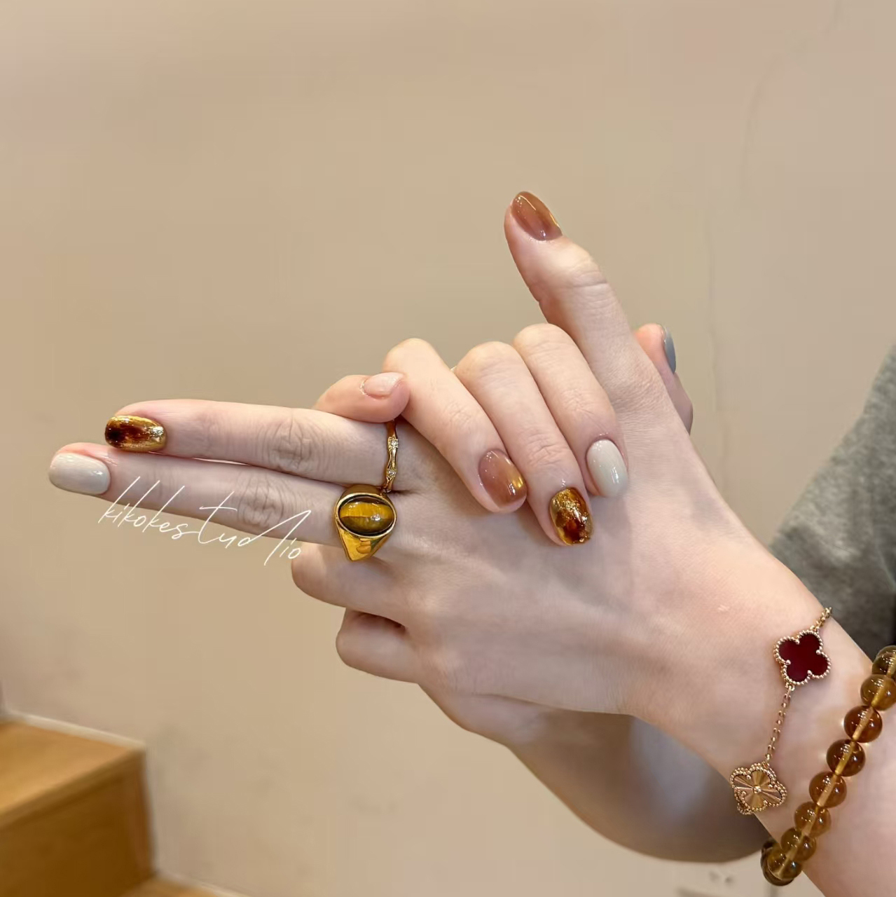 琥珀奶茶奢华棕色系纯手工穿戴甲