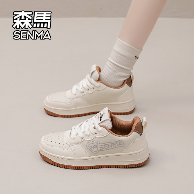 森马鞋子女款2026新款春季爆款轻便板鞋小个子显脚小增高小白鞋W