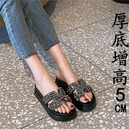 h拖鞋女夏外穿精致 时尚黑色小香风带钻防滑33小个子厚底增高凉拖