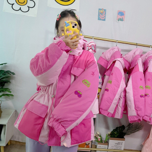 2023冬新款韩版减龄亮片樱桃羽绒服女宽松抽绳拼色加厚白鸭绒外套