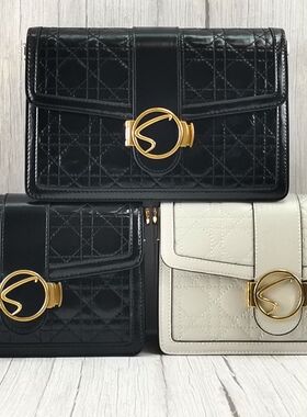 沙驰Satchi新款女包时尚小方包单肩斜挎包BX09039-1H/11H/11W