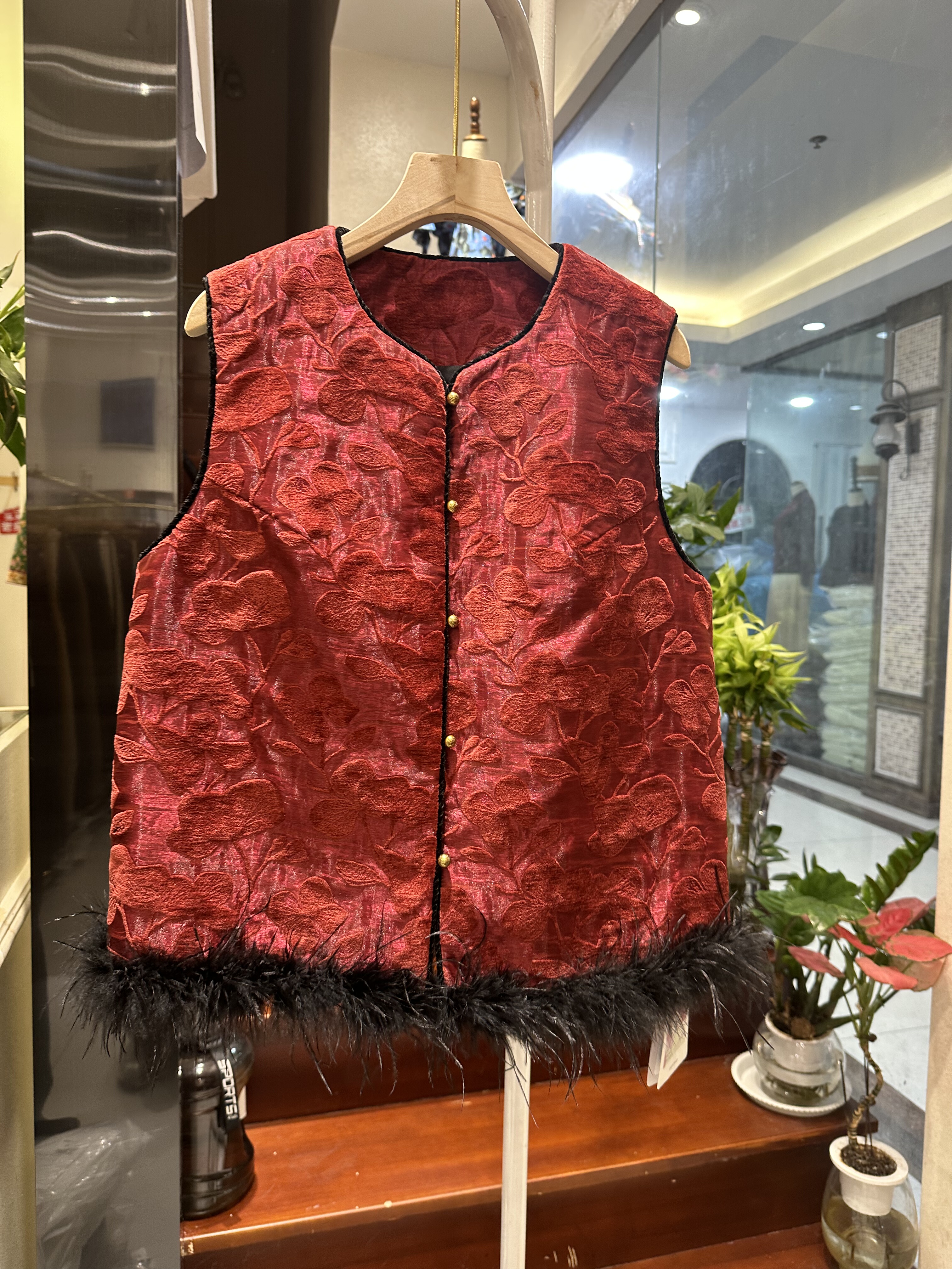 欧货珍珠单排扣下摆毛边刺绣花新中式国风马甲外套太古GZ25703-2