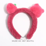 Милый плюшевый мультяшный зеленый аксессуар для волос для умывания, красная клубника, ободок, популярно в интернете