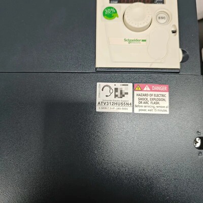 议价-施耐德ATV312HU55N4，5.5kw/380v，能-可维修
