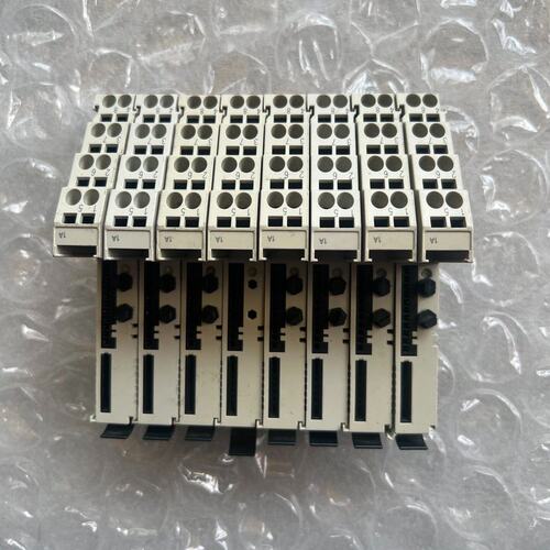议价-伦茨PLC模块底座E340765-7230V11，8片，可维修
