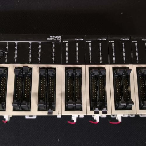 议价-正三菱PLC模块 FX2NC-32EX FX3U可维修