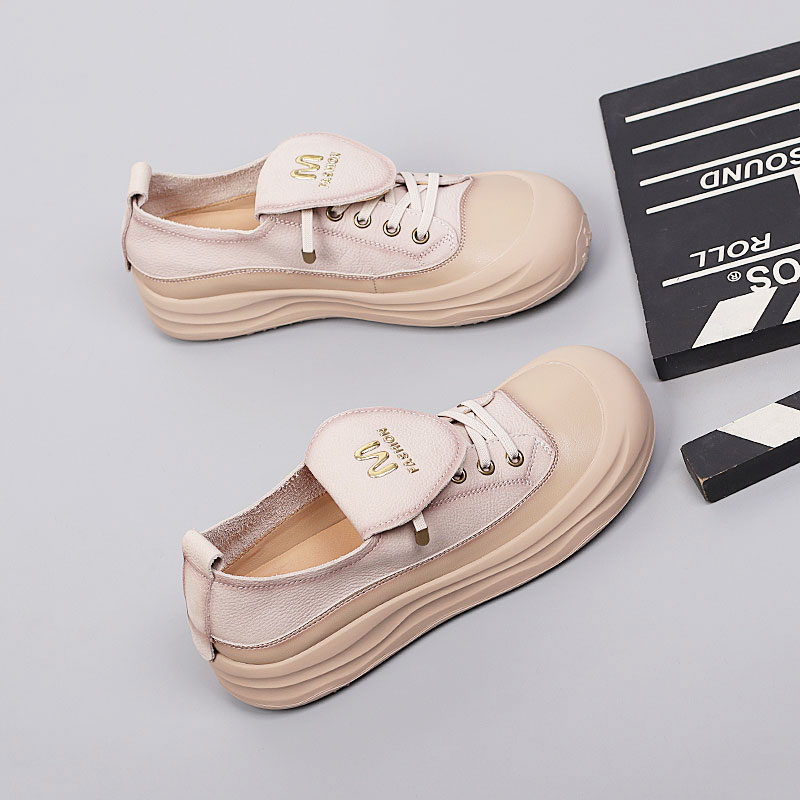 脚宽胖大码女鞋41一43休闲时尚单鞋秋季2025新款百搭平底舒适板鞋