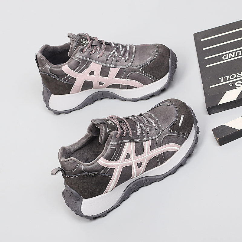 脚宽胖大码女鞋41一43棉鞋2025冬季加绒新款时尚舒适百搭保暖板鞋