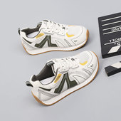 大码 脚宽胖特大号百搭小白鞋 女鞋 43时尚 新款 单鞋 休闲2025秋季