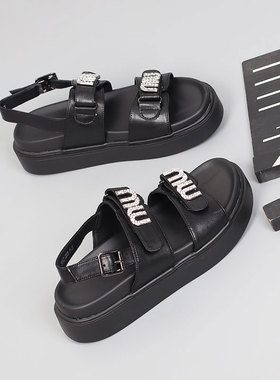 2024夏季新款大码女鞋41-43时尚休闲凉鞋脚宽胖特大号沙滩凉鞋潮