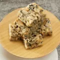 五酥坊果仁酥花生葵花仁酥糖小零食独立小包装黑芝麻糖果