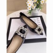 女配裙子一脚蹬浅口瓢鞋 小香风水钻方扣尖头平跟单鞋 新款 2026时尚