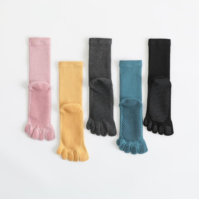 日本代购专业防滑瑜伽袜子女中筒袜分趾普拉提袜子健身运动五指袜