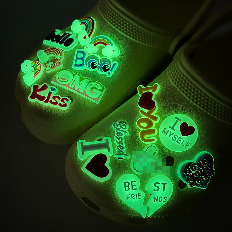 卡通荧光洞洞鞋花 凉拖鞋上装饰品可拆卸配件 可爱少女心鞋扣花,服饰配件/皮带/帽子/围巾,鞋扣,淘宝优惠券,粉丝福利购,淘宝优惠卷