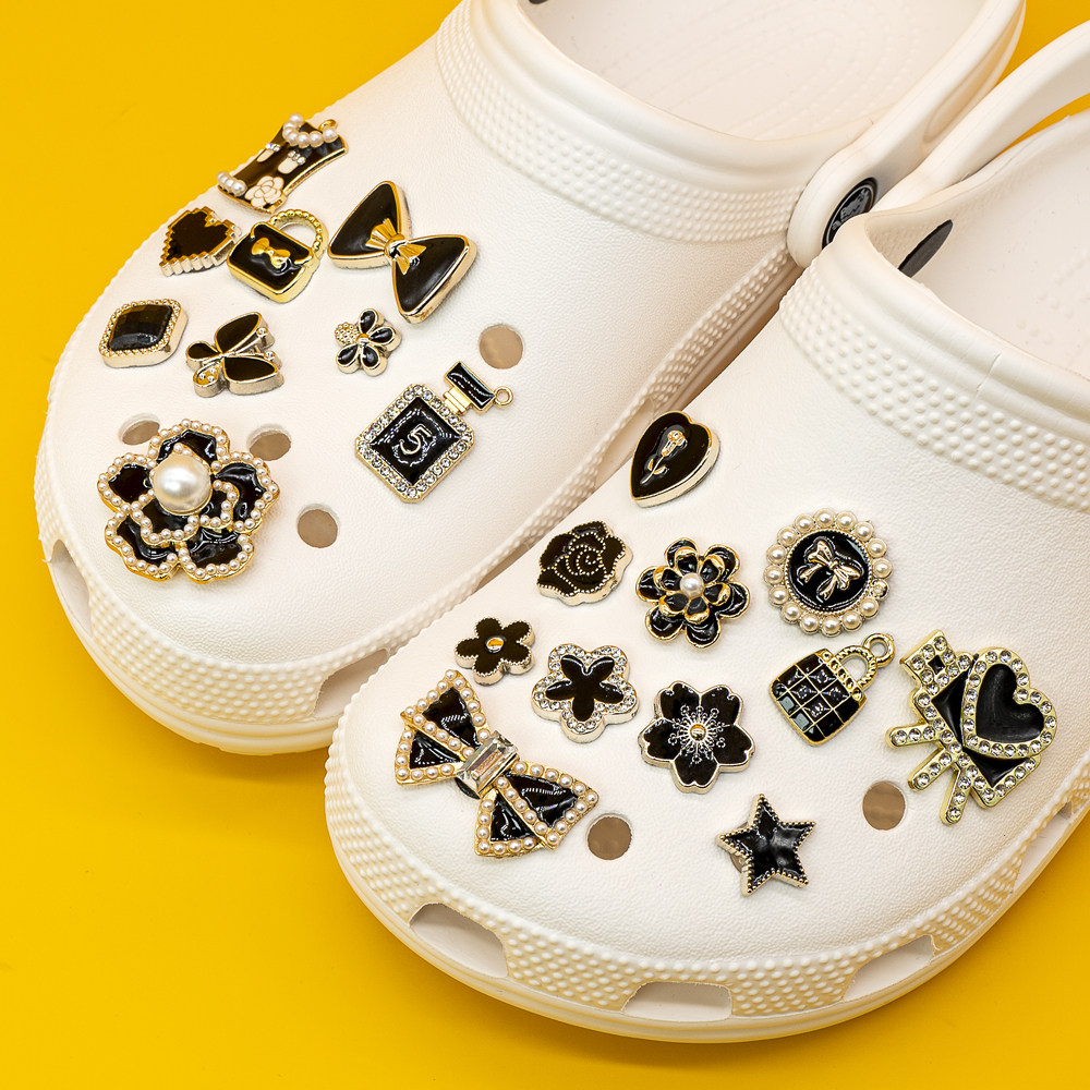 洞洞鞋配饰高级金属质感鞋扣配件钻石巴洛克crocs鞋花可拆卸diy扣,服饰配件/皮带/帽子/围巾,鞋扣,淘宝优惠券,粉丝福利购,淘宝优惠卷