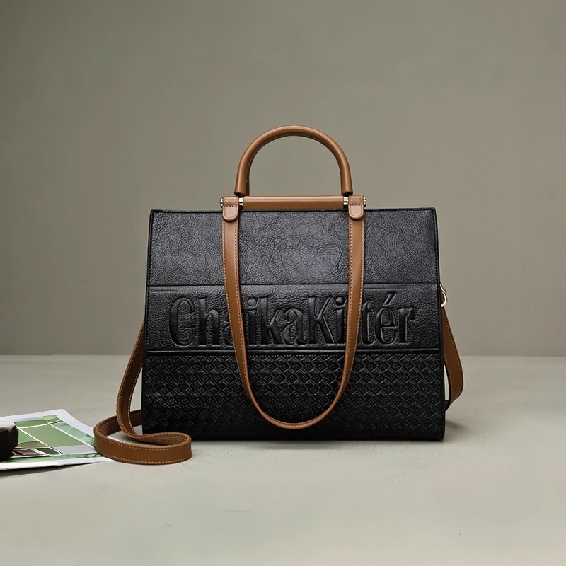 欧美风女士手提包简约单肩斜挎包时尚女通勤压花字母菱格大托特包