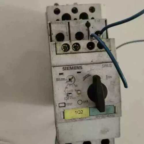 议价SIRIUS马达保护开关，型号3RV1031-4EA1