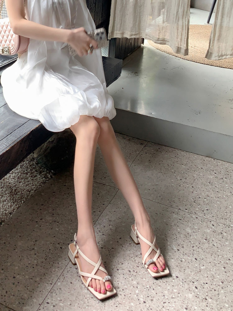 水钻平底牛皮甜美超软