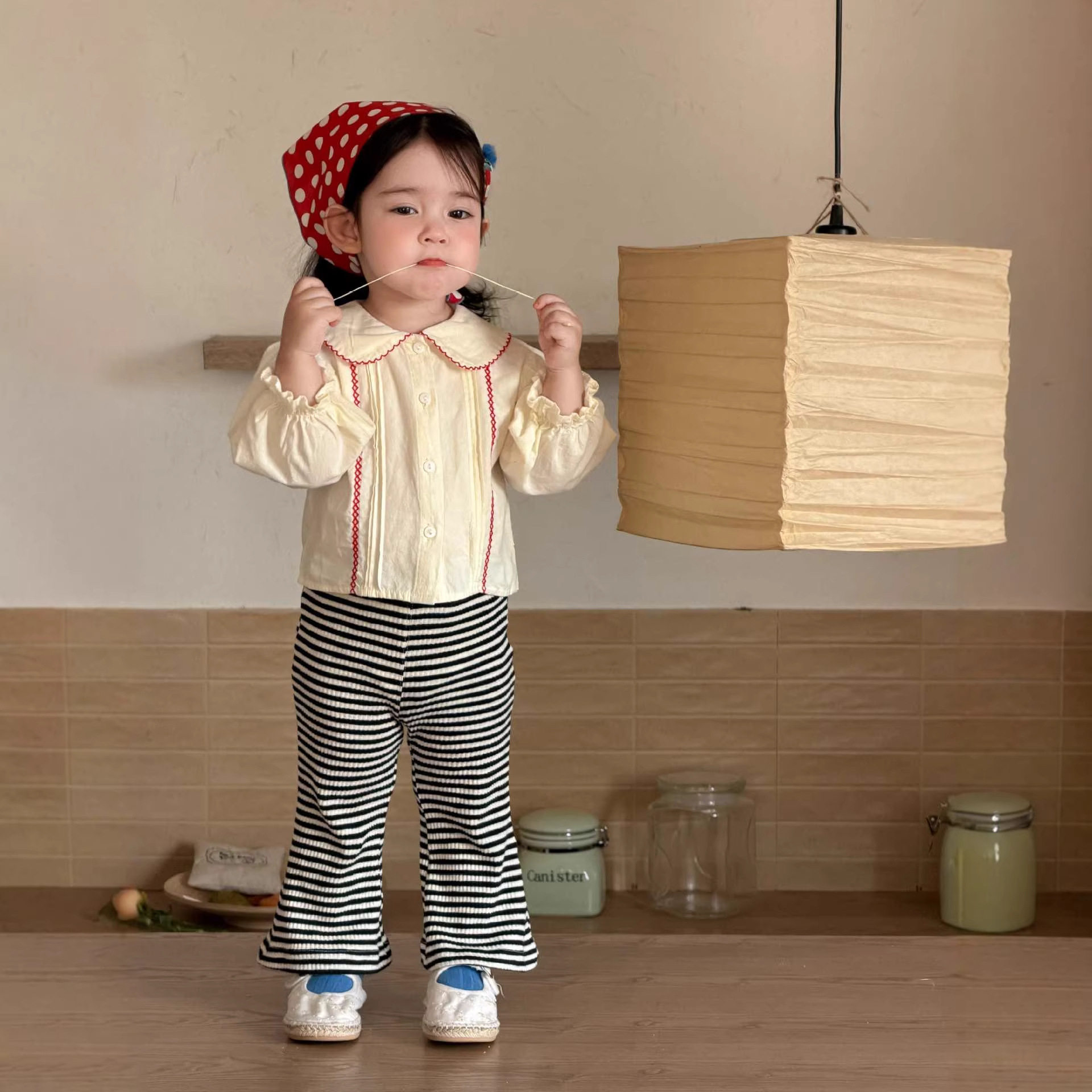 韩版童装 春新款 女宝宝娃娃领长袖可爱衬衫小童松紧腰条纹喇叭裤