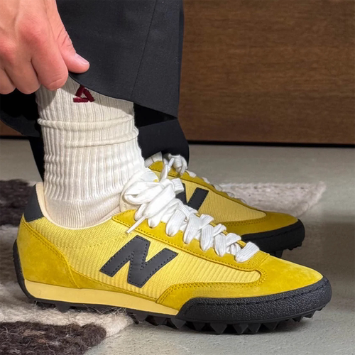 代购NEW BALANCE Gator Run时尚黄色反毛皮拼接舒适耐磨男女跑鞋