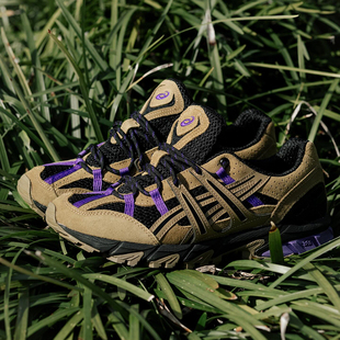 代购ASICS GEL-SONOMA 15-50亚瑟士复古棕紫绒面革拼色男士跑步鞋