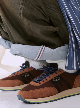 代购KARHU ALBATROSS CONTROL卡虎红棕色绒面革拼接男女运动跑鞋