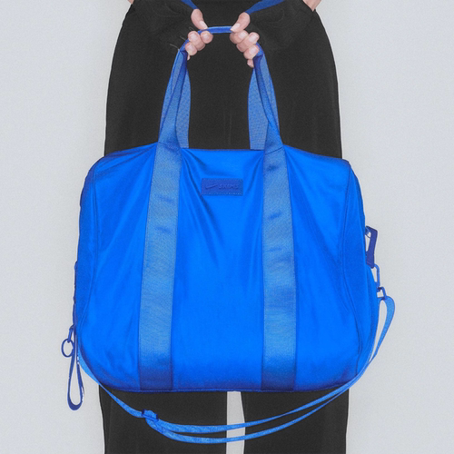 代购Nike X SKIMS PUFFER GYM BAG耐克联名款钴蓝色健身包运动包