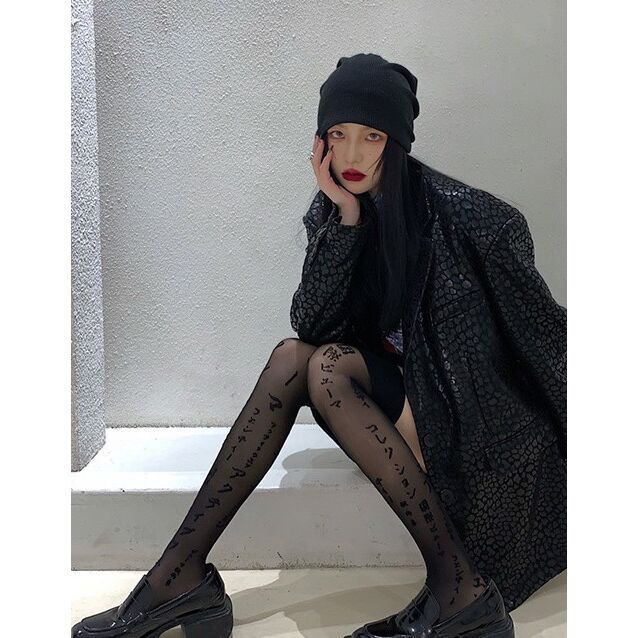 y2kslut外贸JK原宿日文字母涂鸦个性小众丝袜打底袜过膝袜女