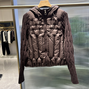 商场同款2026冬季款时尚羽绒服女连帽拼接针织袖减龄保暖外套1590