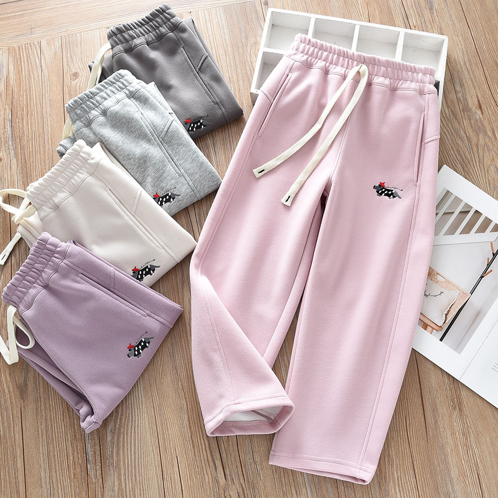 女孩春秋穿的窄版弯刀运动裤