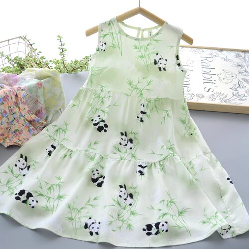 女孩夏款凉快舒服的碎花裙