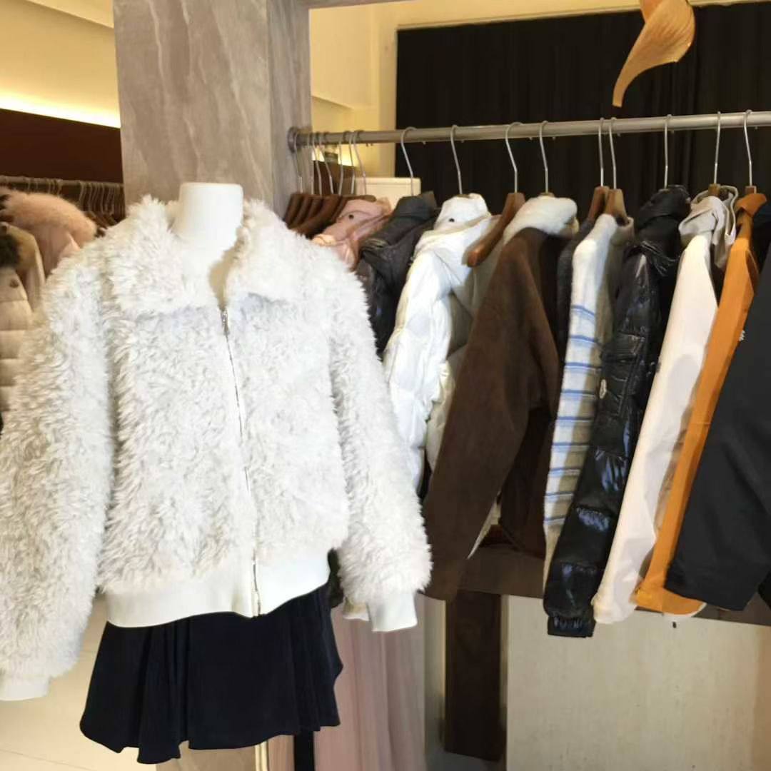 GYstudio冰岛冬季毛茸翻领小外套女心头爱软糯百搭保暖短款上衣