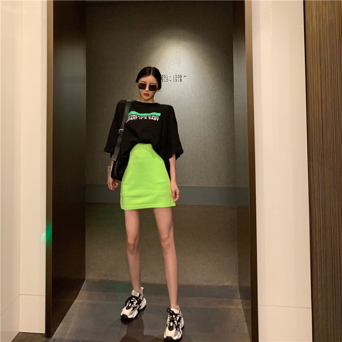 限9000张券夏装女2019新款网红套装韩版字母印花宽松T恤+绿色显瘦包臀半身裙
