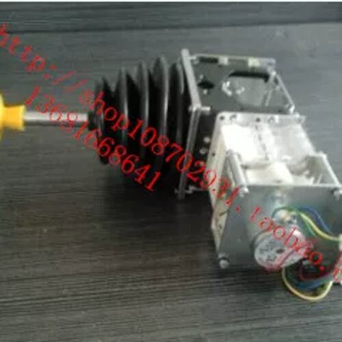 咨询速主令控制器 DQT1、QT18(LK23P)-3/101BD操纵杆、0-10V报价
