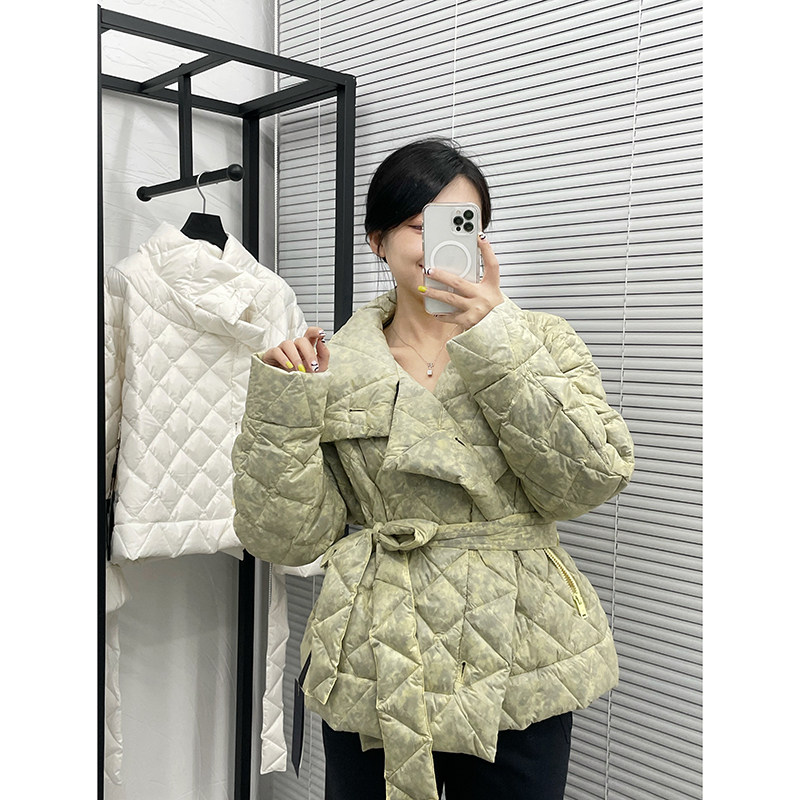 CHIOSTUDIOS韩国原单外贸女款厚领羽绒服短款保暖外套上衣069