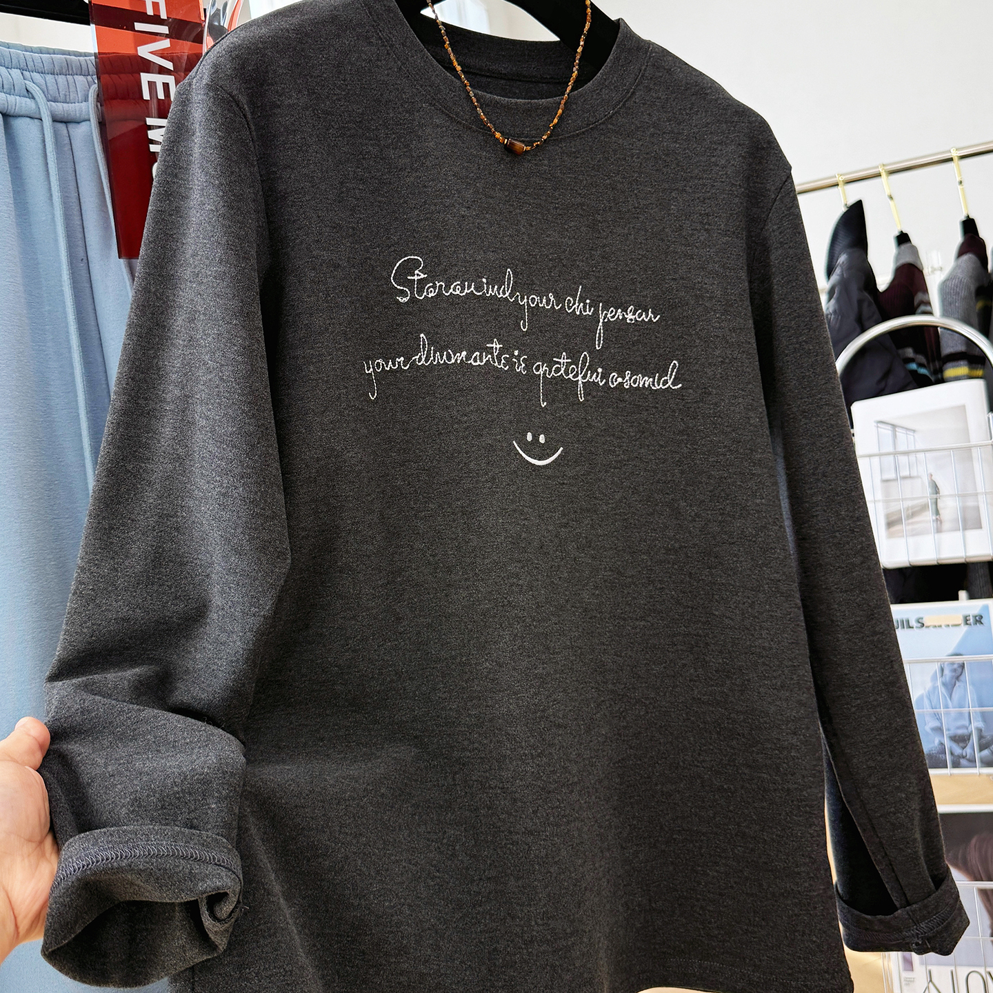 韩系刺绣字母磨毛长袖T恤女秋冬