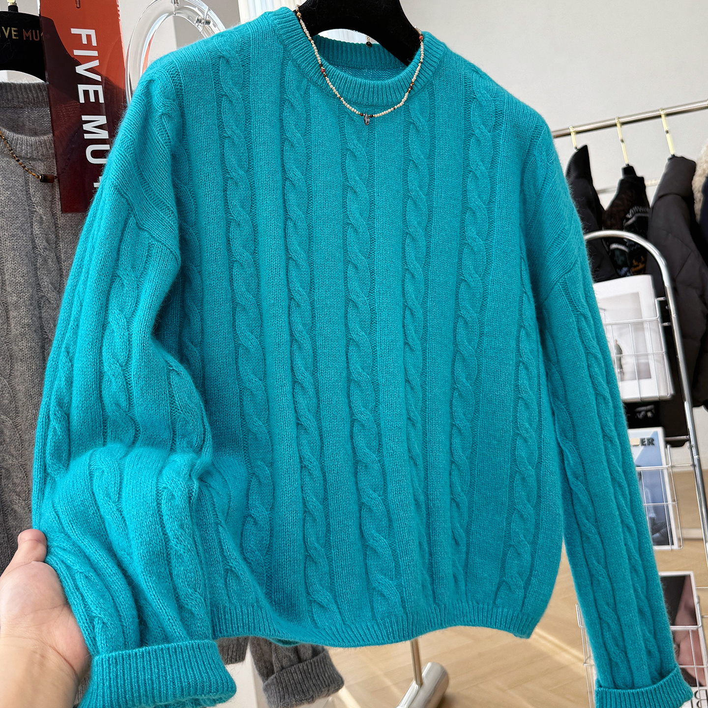 高级感麻花套头毛衣针织衫女秋冬