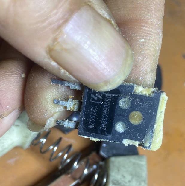 OSG65R038HZ 新能源充电桩快恢复二极管场效应三极管拆机图片