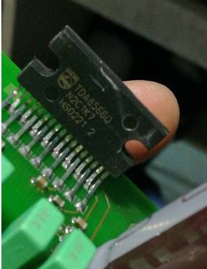 TDA8566Q  宝马汽车音频功率放大器  双声道功放IC集成块