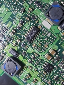 LTC3728LEGNSOP28开关稳压器