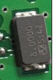 保时捷2M25J CPU旁易损陶瓷晶振 现货 可直拍