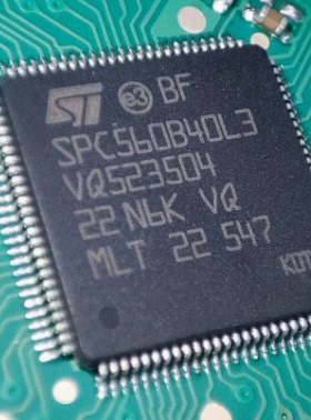 SPC560B40L3 汽车电脑板CPU芯片