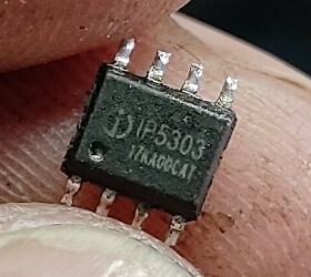 IP5303T ESOP-8贴片 1A 同步转换 三合一移动电源芯片