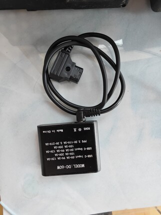 双向充放电V口电池充电器D-TAP转Type-C转接头USB C PD 60W双向