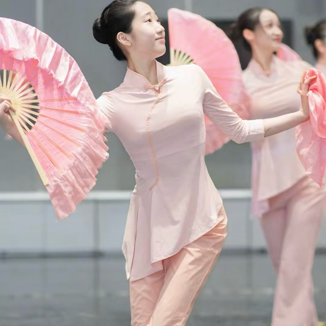 新款舞蹈练功服黄琳老师胶州秧歌舞蹈服同款集训服舞台表演服套装